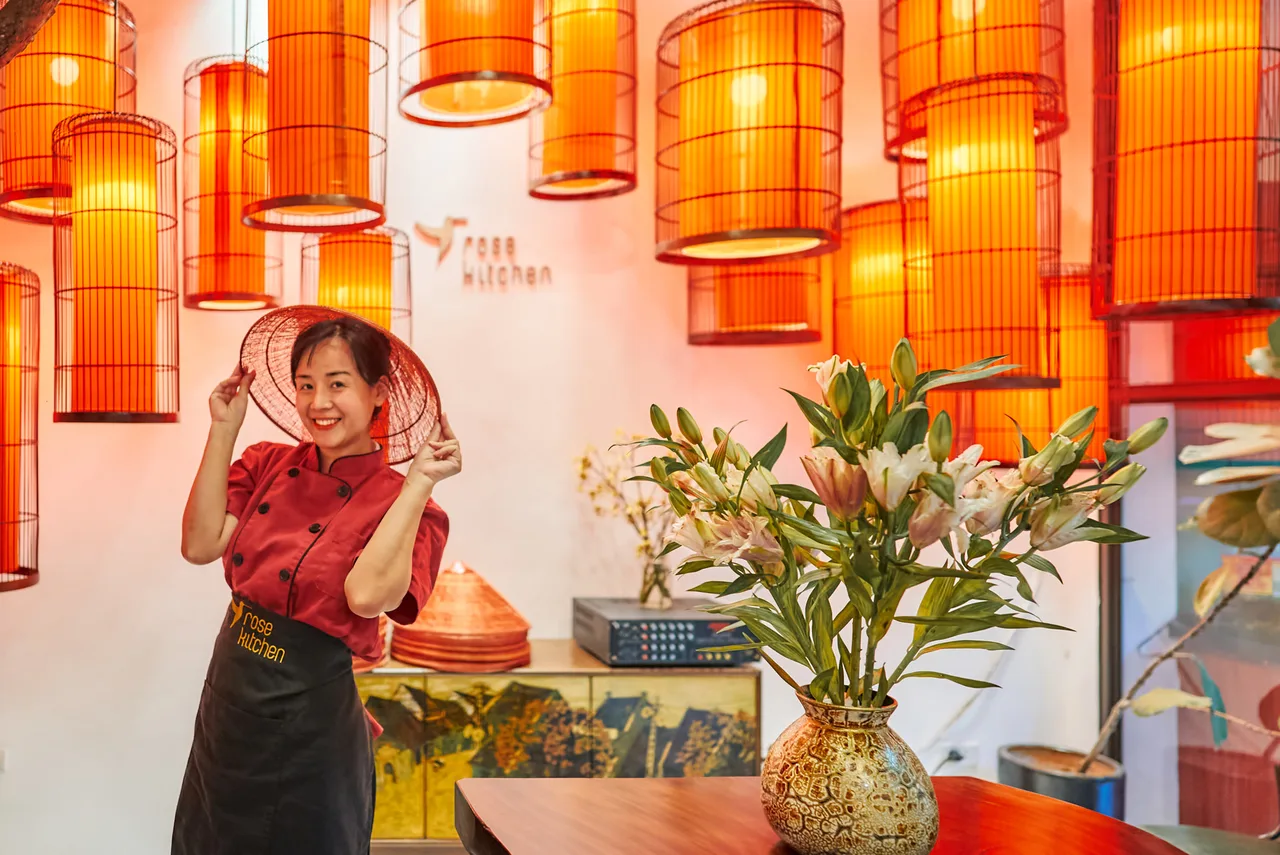 Rose Kitchen Cooking Class with Local Market Tour in Ha Noi