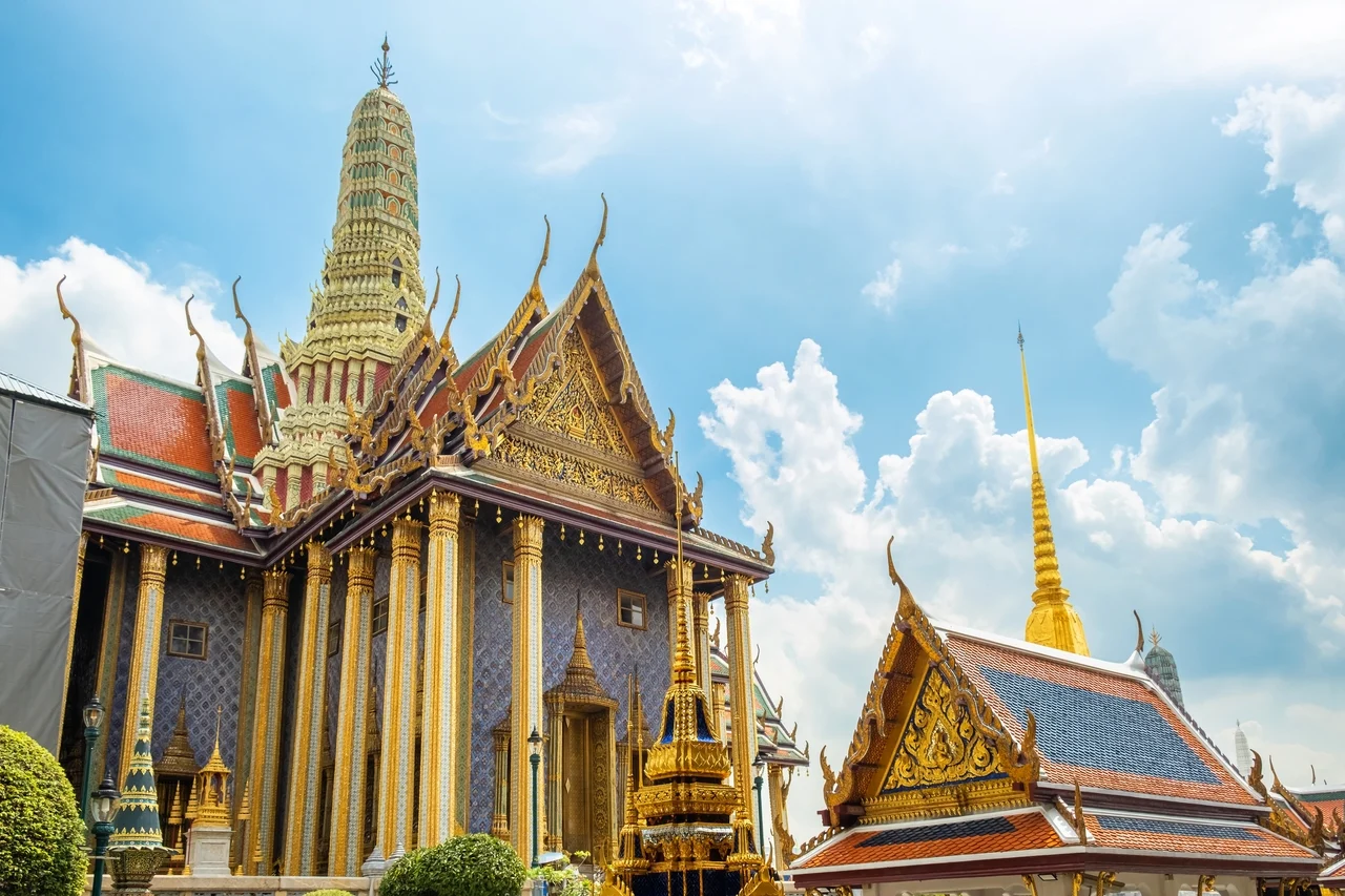 Grand Palace and Emerald Buddha Half Day Guided Tour from Bangkok