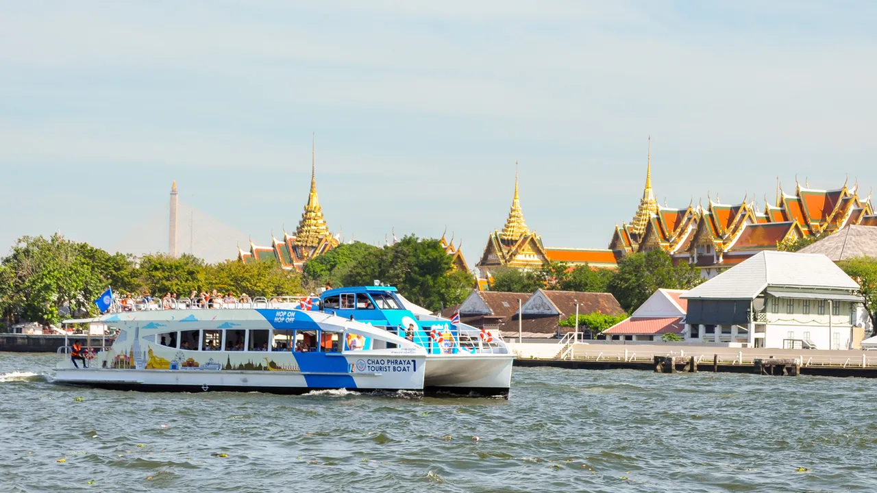 Chao Phraya River Hop-On Hop-Off Boat, Bangkok