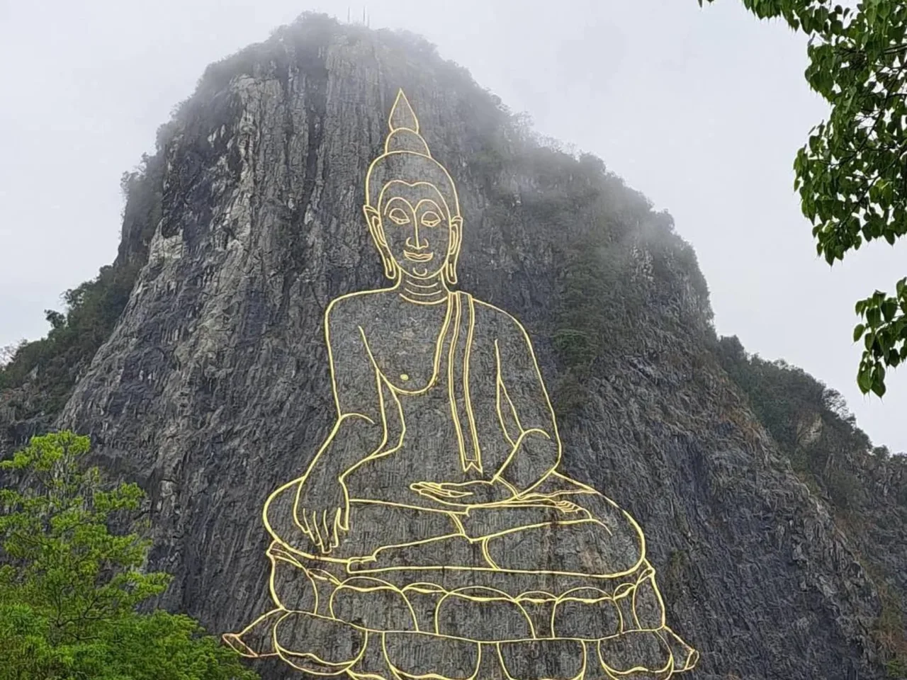 Bangkok Nong Nooch & Sanctuary of Truth Full-Day City Highlights Tour