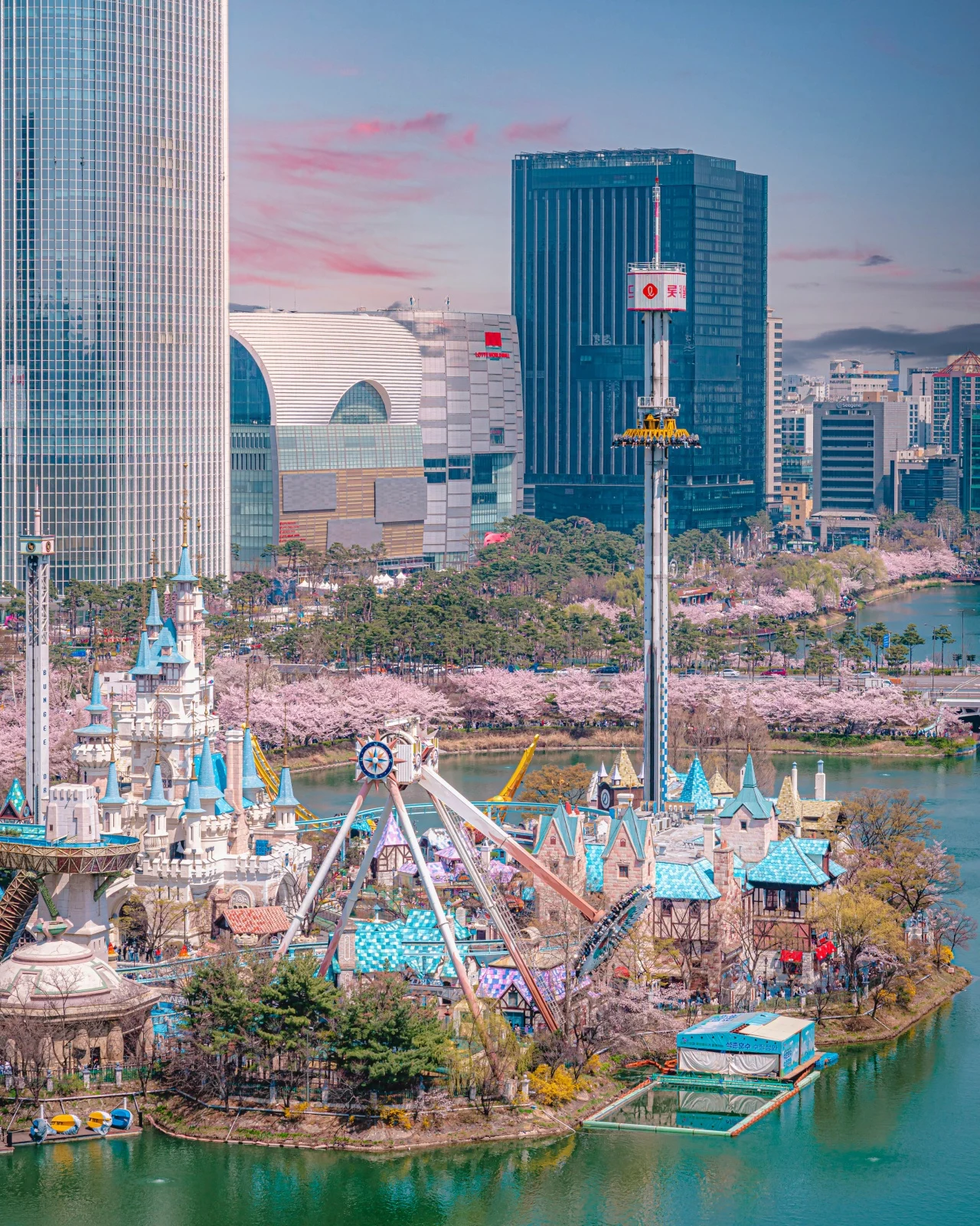 Lotte World Ticket in Seoul