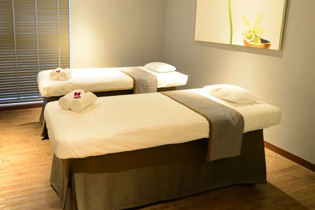Let's Relax Spa at Phayathai in Bangkok