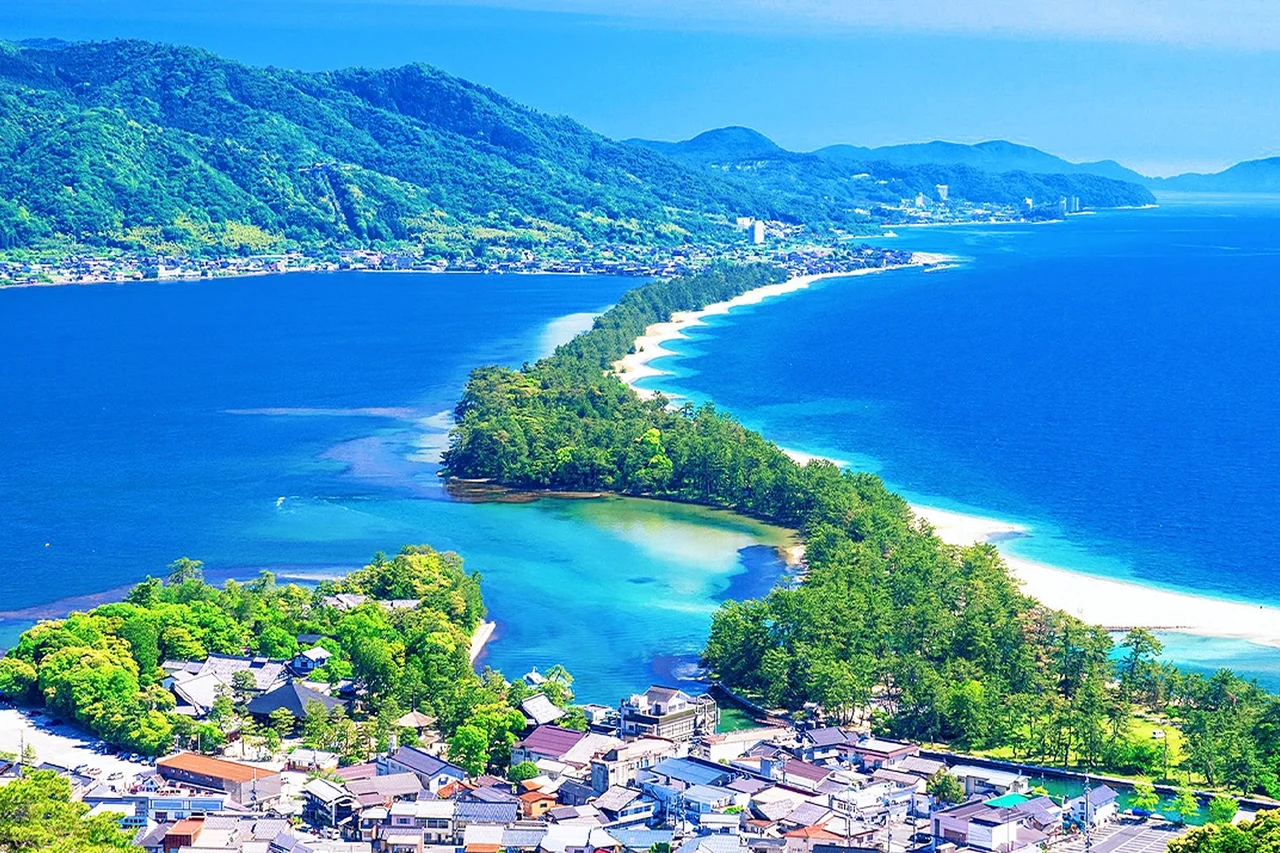 Kyoto Tango Coast Secret Scenery [Free Seagull Bait] Amanohashidate & Ine Boathouse Day Trip (Depart from Osaka/Kyoto)