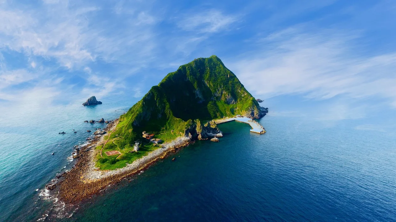 Keelung Island Landing, Island Tour, Lighthouse Visit