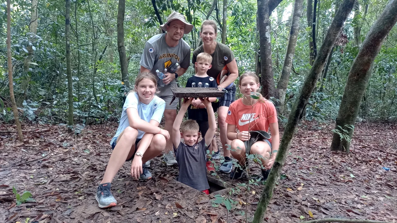 Cu Chi Tunnels, Cao Dai & Black Virgin Mountain Day Tour from HCM 