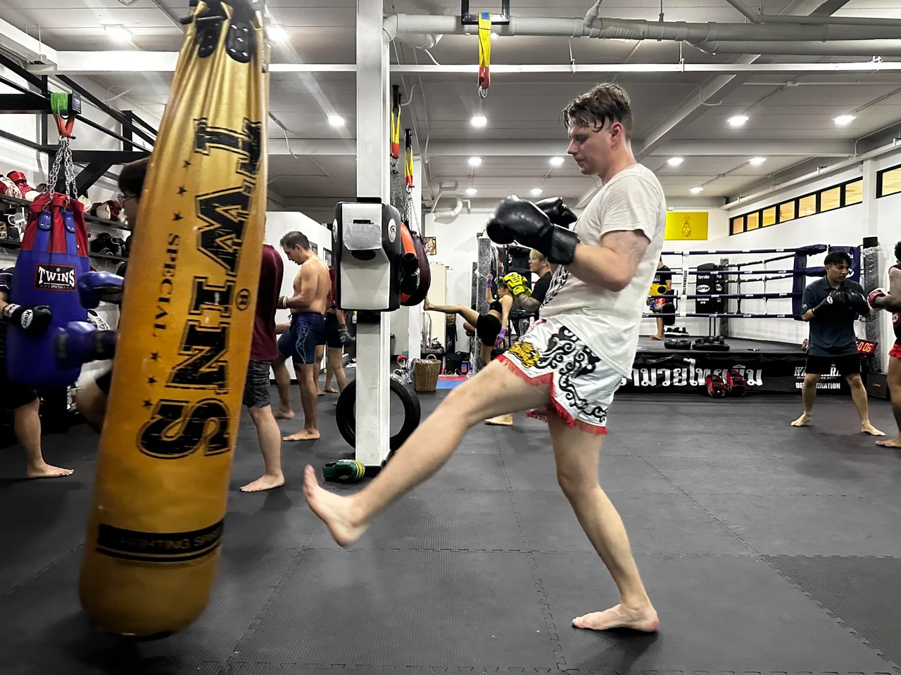 Muay Thai Class at Watchara Muay Thai Gym
