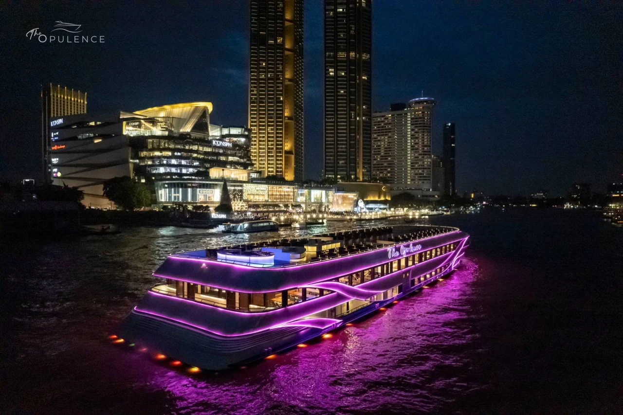 The Opulence Luxury Chao Phraya Dinner Cruise