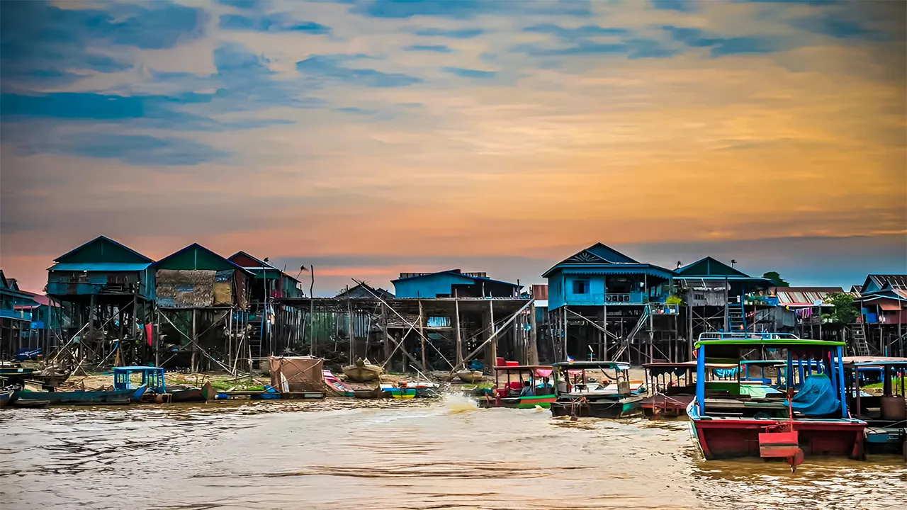 Siem Reap Tonle Sap & Floating Village Half-Day Tour with Transfers