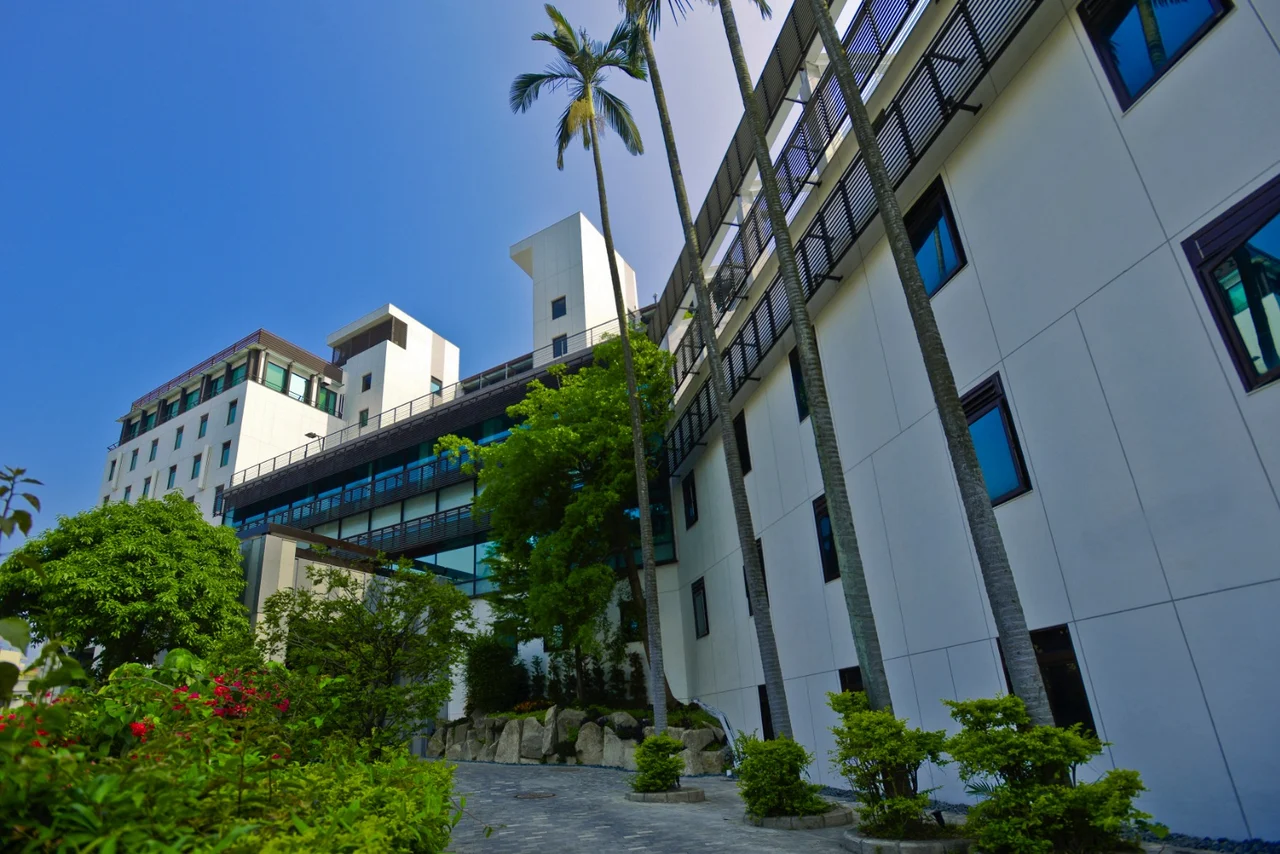 Taipei Hot Spring Experience and Dining at The Gaia Hotel Beitou