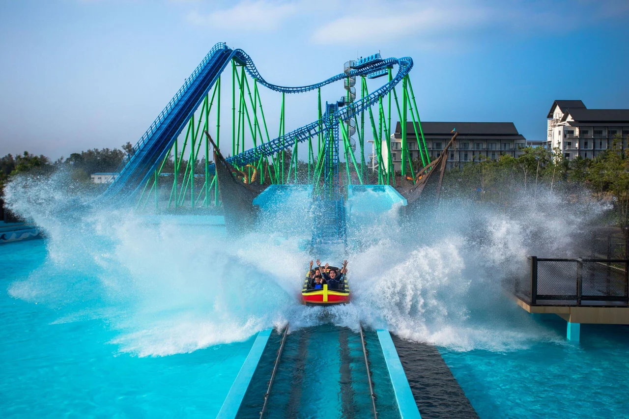 Adventure Waterpark Desaru Coast Ticket in Johor